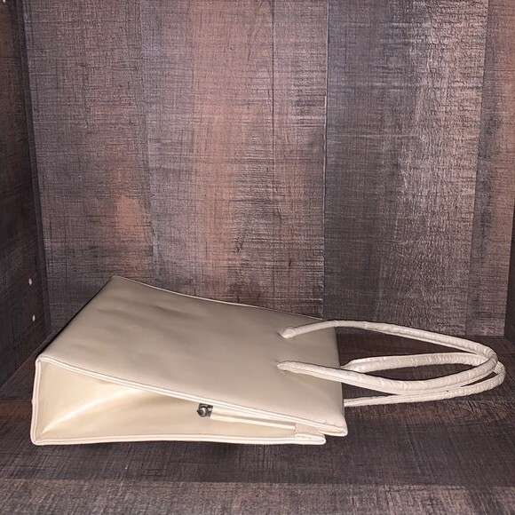LENOX BAGS VINTAGE PURSE **RARE*** white/ivory - brown inside. BONE LEATHER - Picture 10 of 10